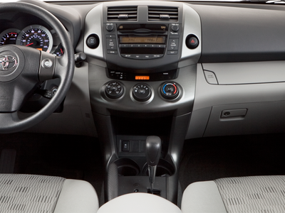 2012 Toyota RAV4 4WD 4dr I4
