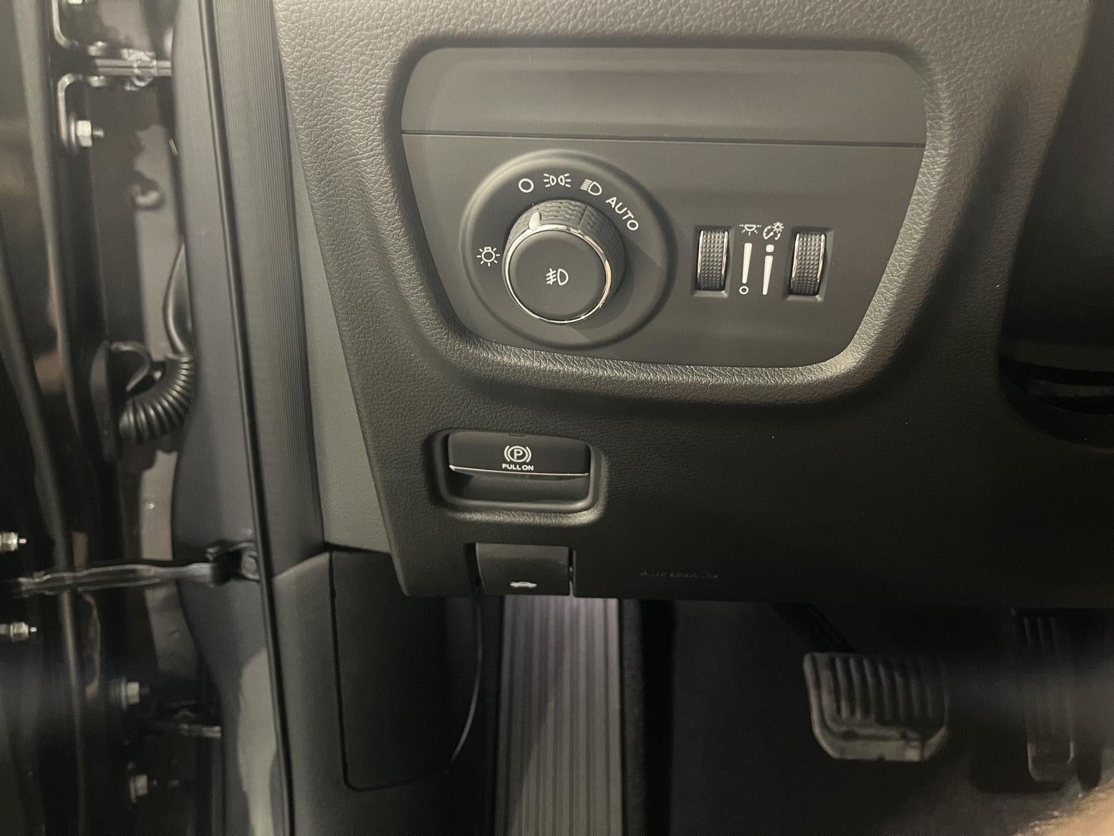 2026 Jeep Grand Cherokee L Limited Reserve 4x4