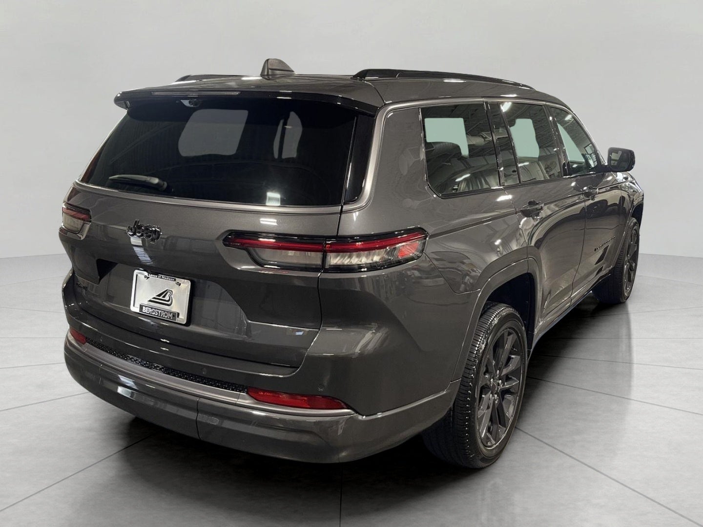 2026 Jeep Grand Cherokee L Limited Reserve 4x4