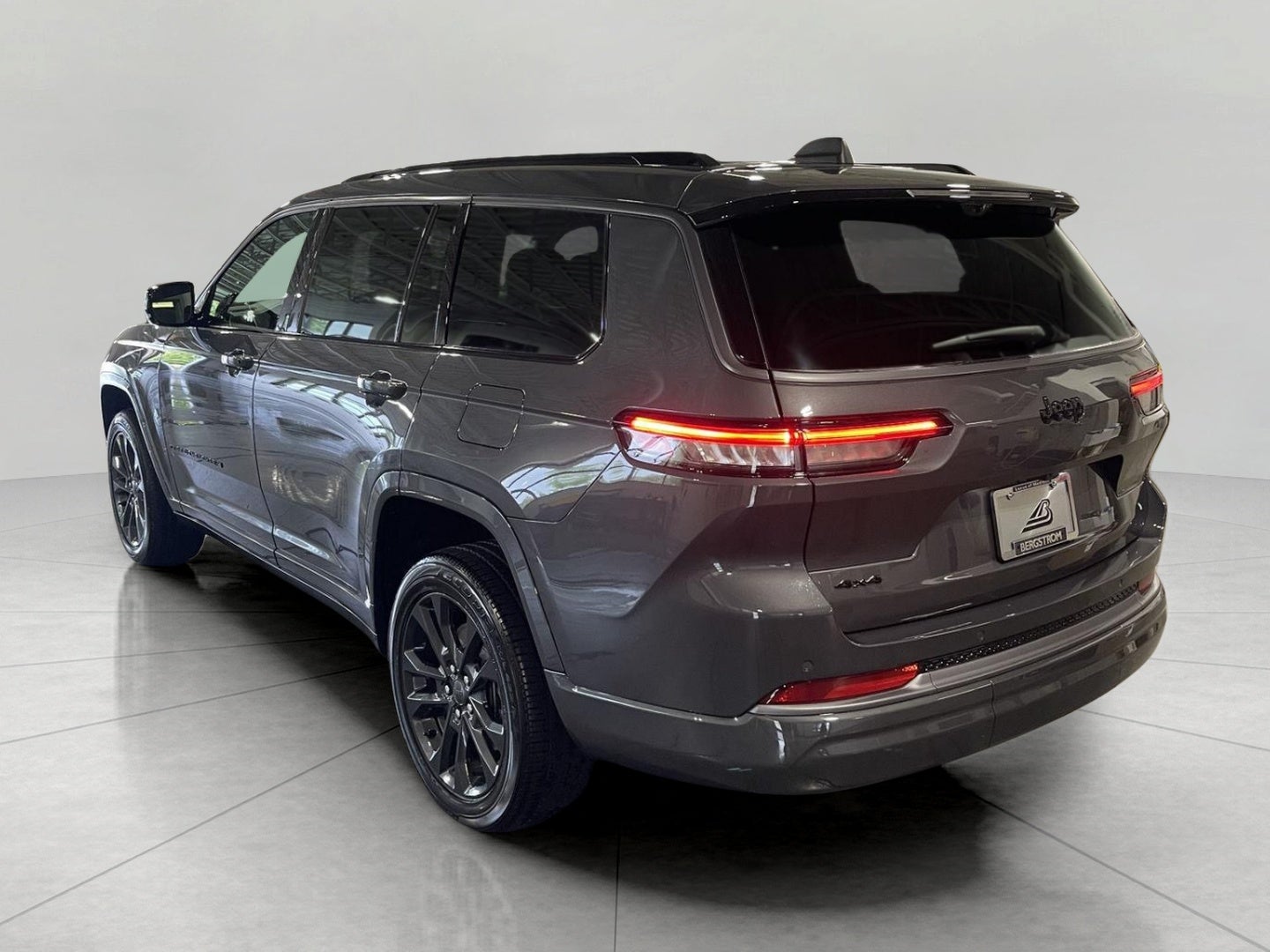 2026 Jeep Grand Cherokee L Limited Reserve 4x4