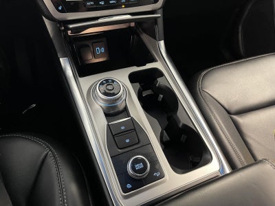 2023 Ford Explorer XLT 4WD