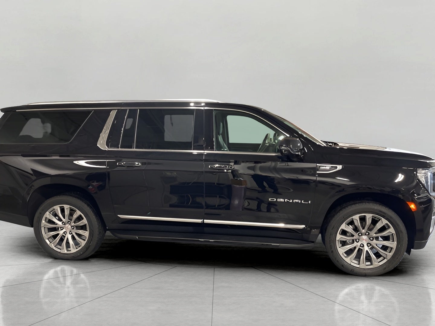 2021 GMC Yukon XL 4WD 4dr Denali