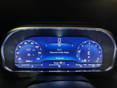 2023 Chevrolet Suburban 4WD 4dr LT