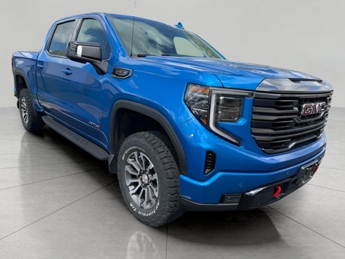 2022 GMC Sierra 1500 4WD Crew Cab 147 AT4