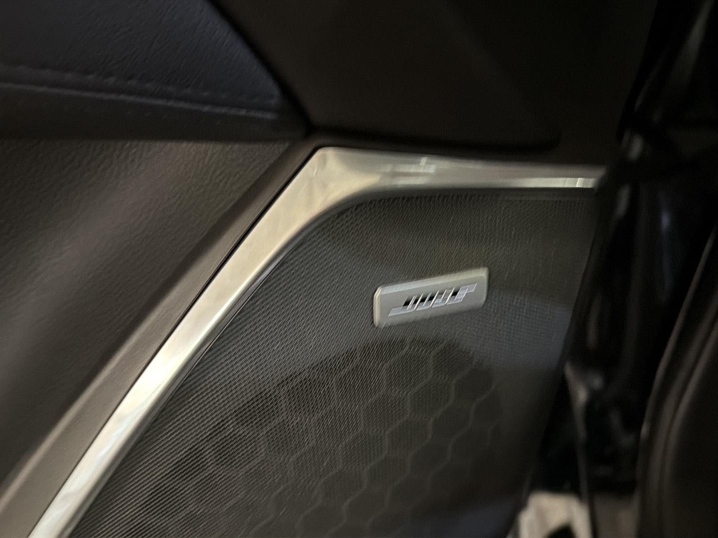 2016 Cadillac Escalade 4WD 4dr Luxury Collection