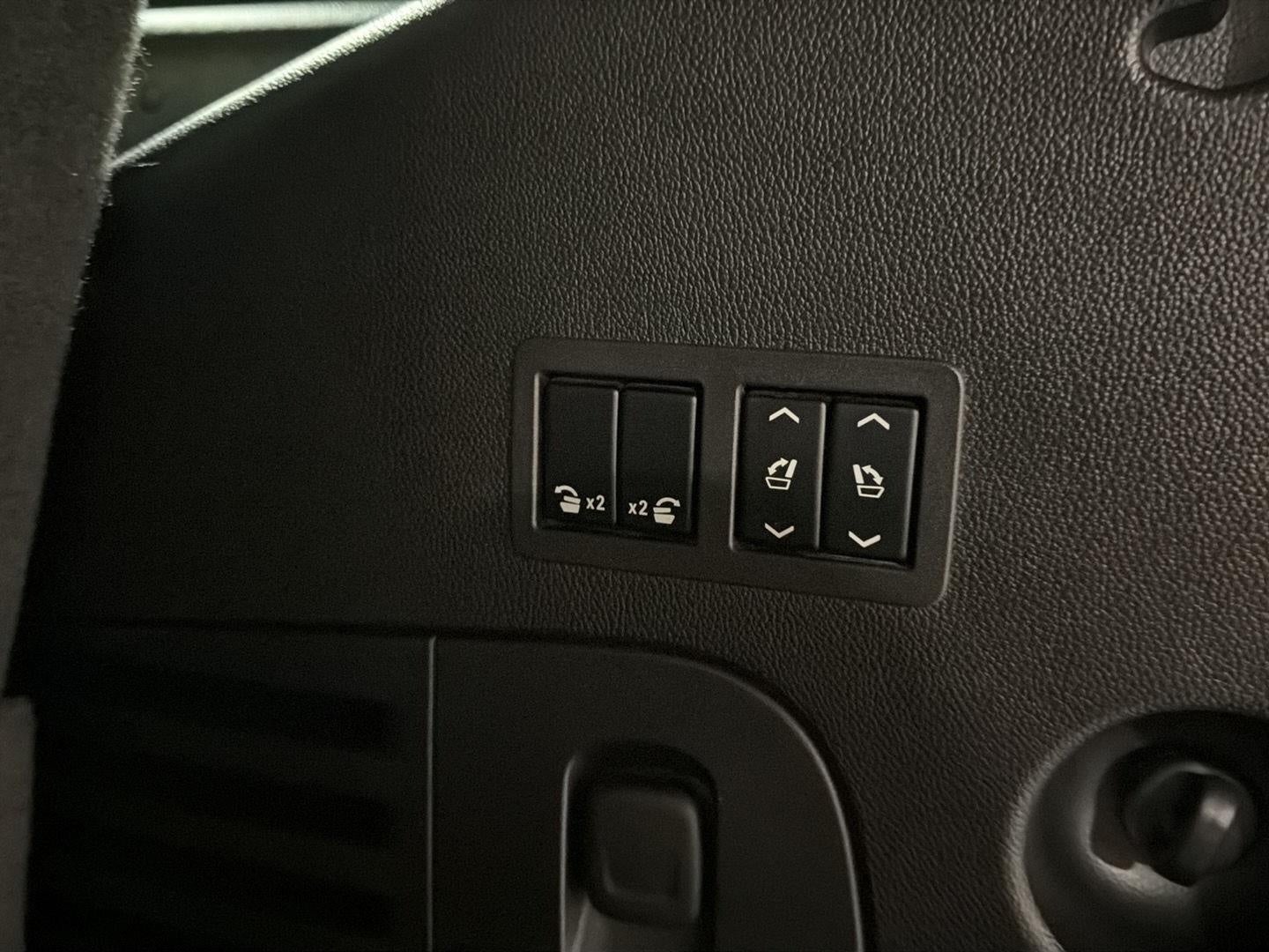 2016 Cadillac Escalade 4WD 4dr Luxury Collection