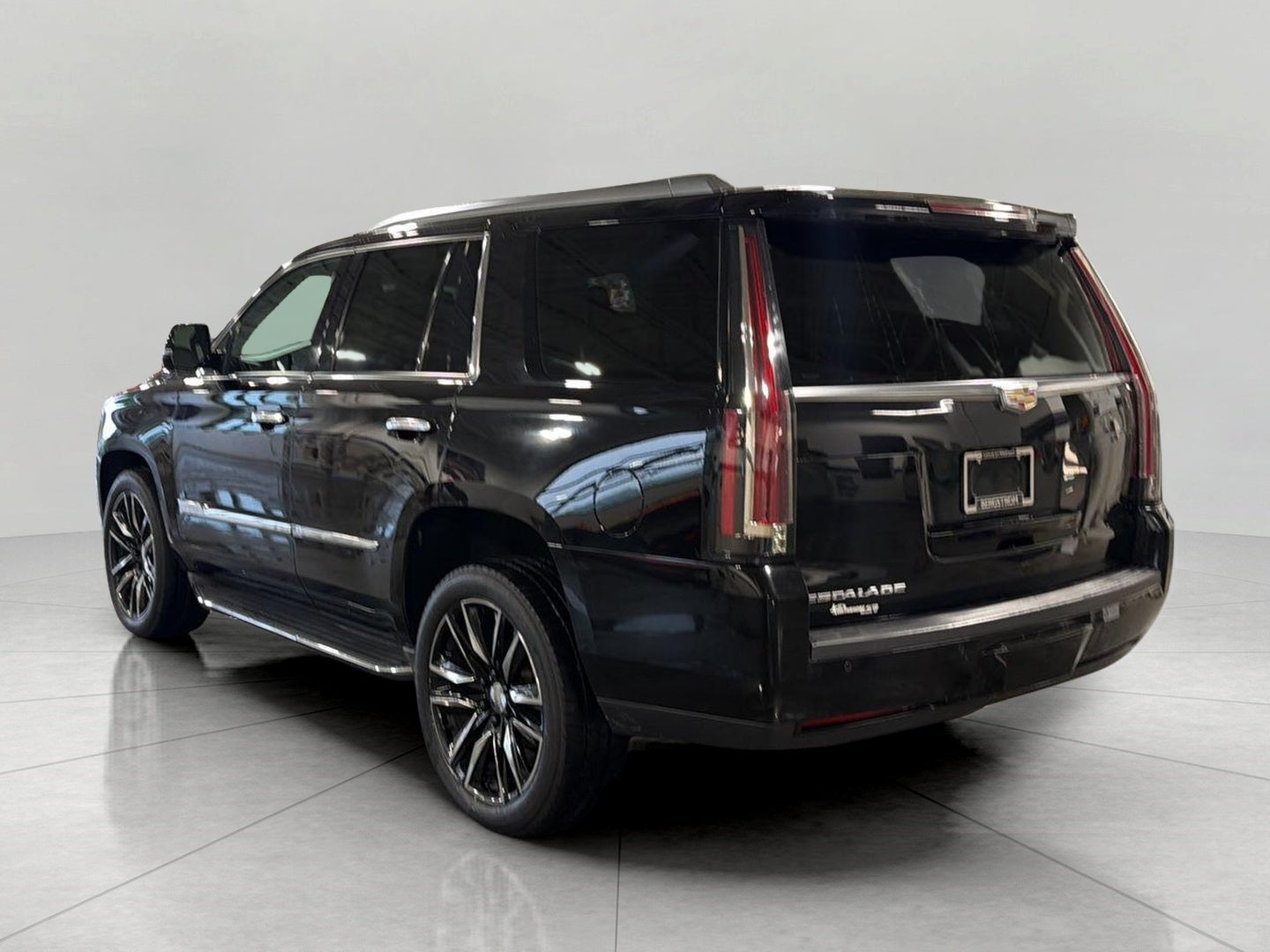 2016 Cadillac Escalade 4WD 4dr Luxury Collection