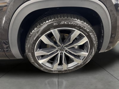 2023 Volkswagen Atlas Cross Sport 3.6L V6 SEL Premium R-Line 4MOTION