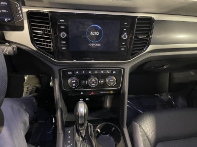 2023 Volkswagen Atlas Cross Sport 3.6L V6 SEL Premium R-Line 4MOTION