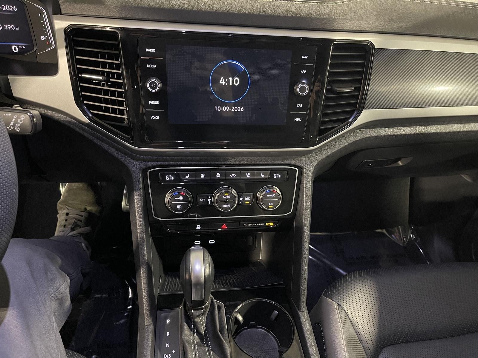 2023 Volkswagen Atlas Cross Sport 3.6L V6 SEL Premium R-Line 4MOTION