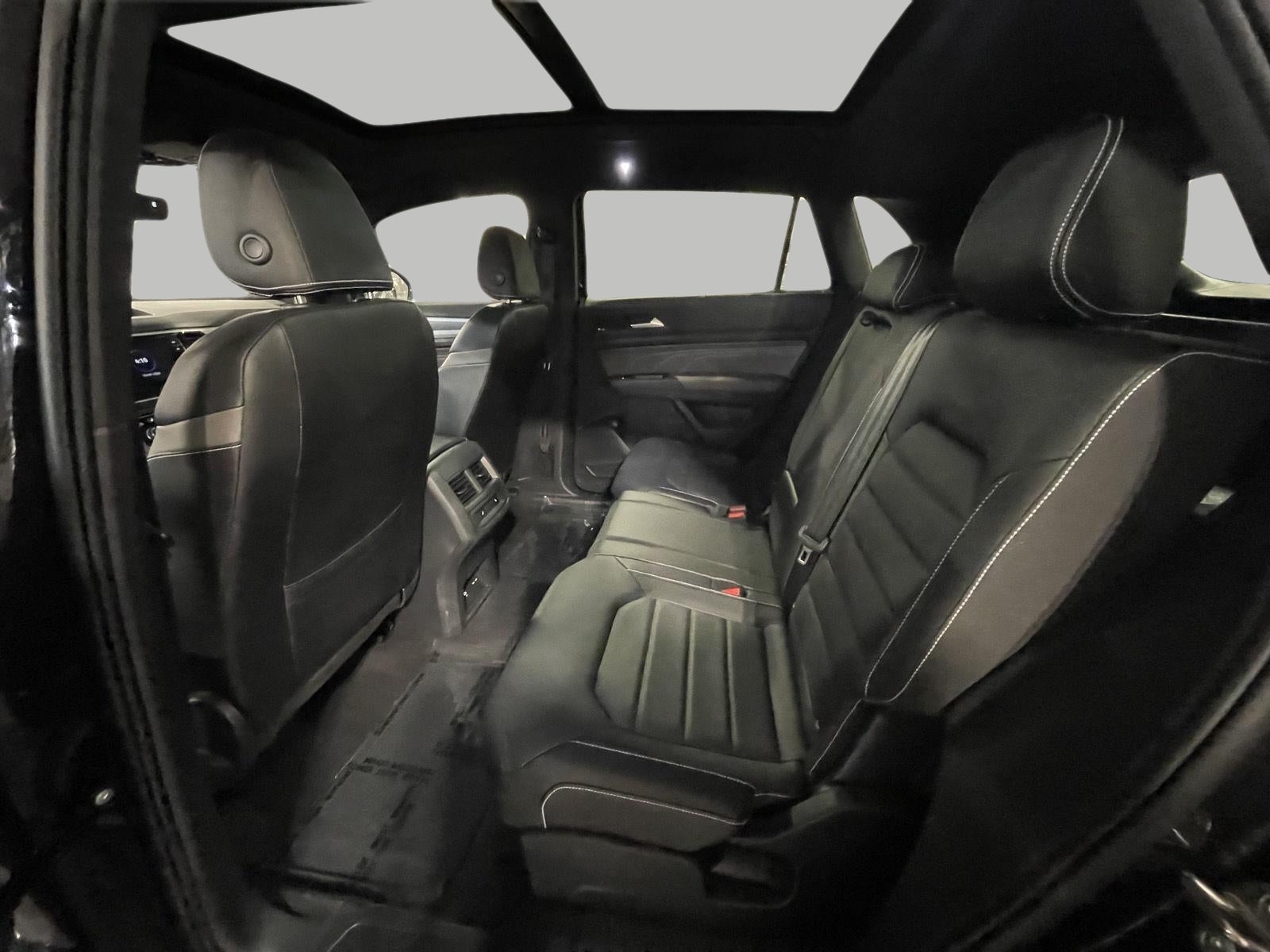 2023 Volkswagen Atlas Cross Sport 3.6L V6 SEL Premium R-Line 4MOTION