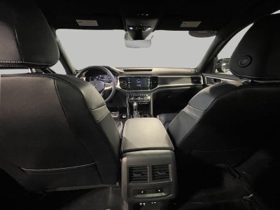 2023 Volkswagen Atlas Cross Sport 3.6L V6 SEL Premium R-Line 4MOTION