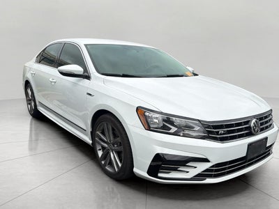 2017 Volkswagen Passat R-Line w/Comfort Pkg Auto