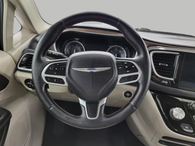 2018 Chrysler Pacifica Touring L Plus FWD