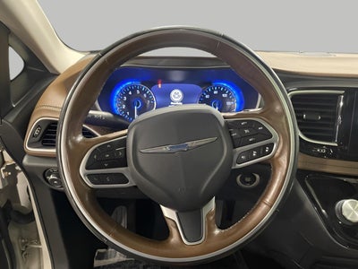 2019 Chrysler Pacifica Limited FWD