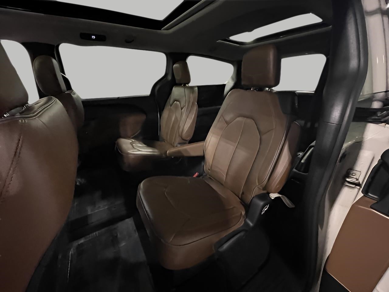 2019 Chrysler Pacifica Limited FWD