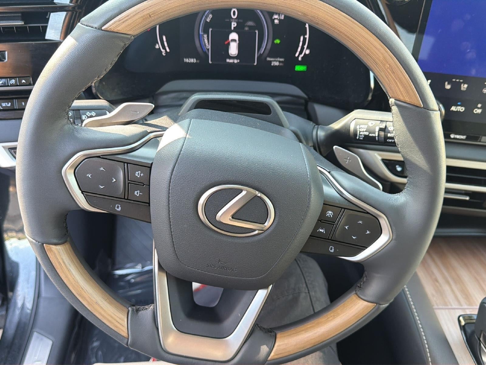 2023 Lexus RX RX 350h Luxury AWD
