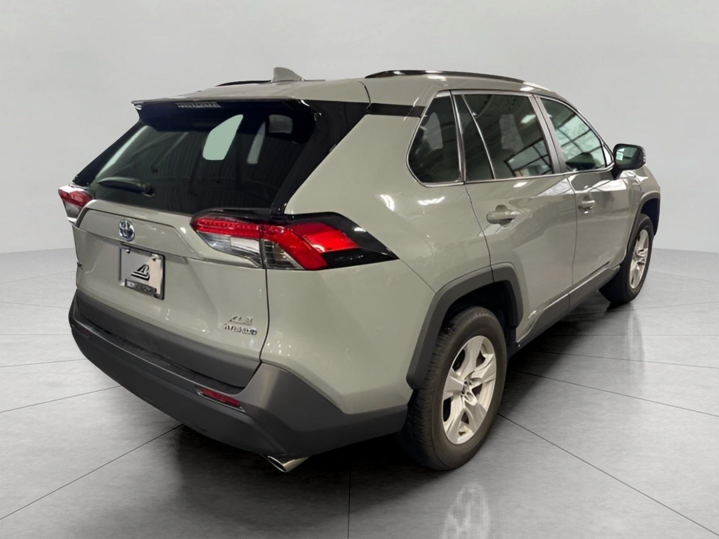 2020 Toyota RAV4 Hybrid XLE AWD