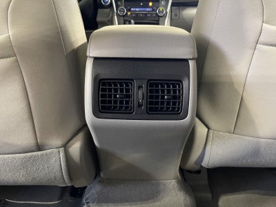 2015 Toyota Camry Hybrid 4dr Sdn XLE