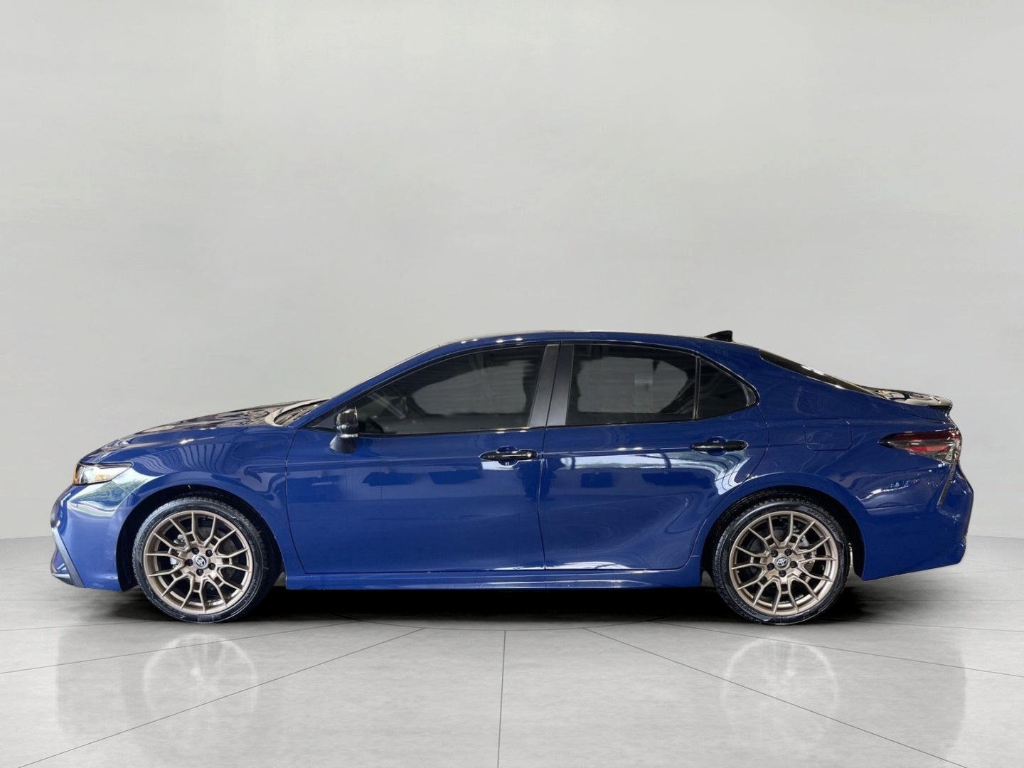 2024 Toyota Camry SE Nightshade Auto AWD