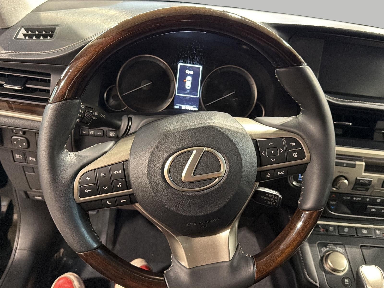 2016 Lexus ES 350 4dr Sdn