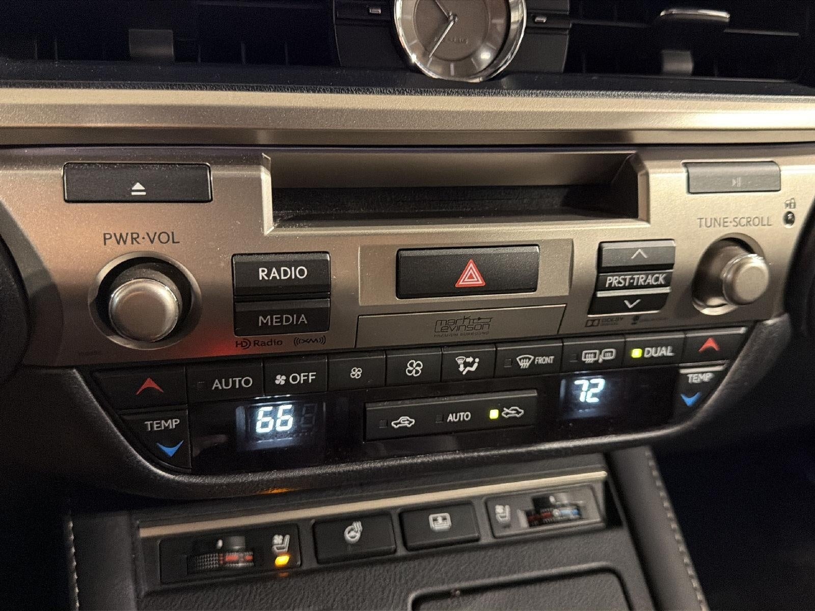 2016 Lexus ES 350 4dr Sdn
