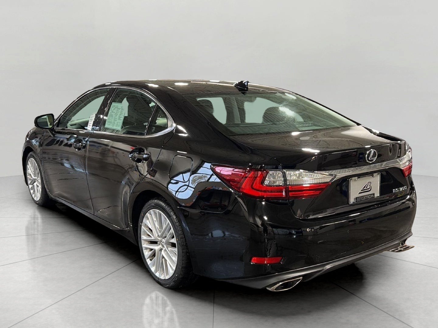 2016 Lexus ES 350 4dr Sdn