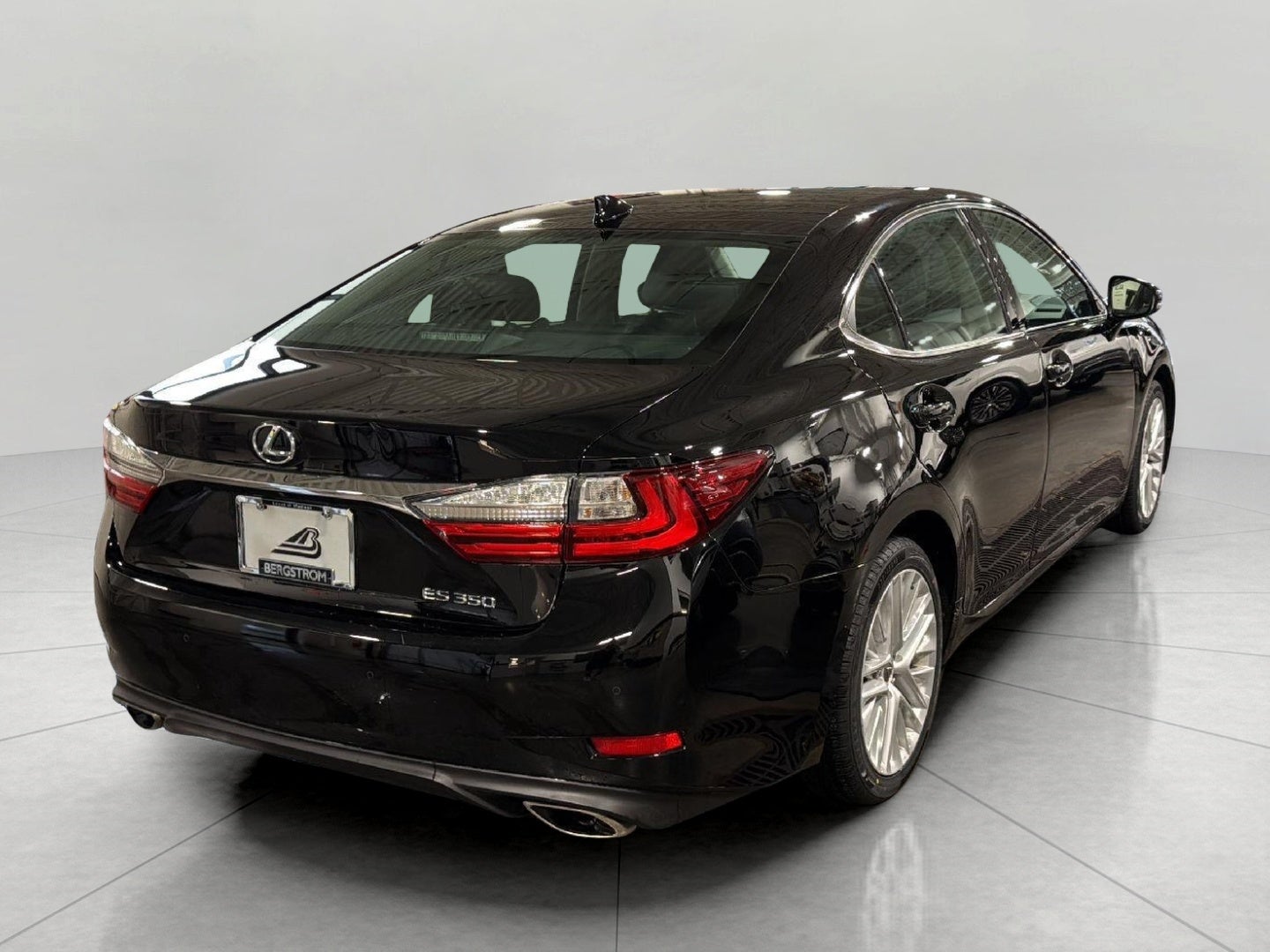 2016 Lexus ES 350 4dr Sdn