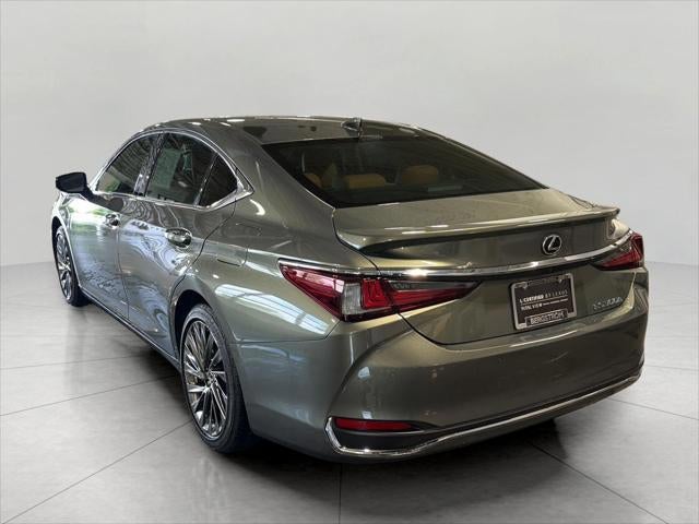 2025 Lexus ES ES 300h Luxury FWD