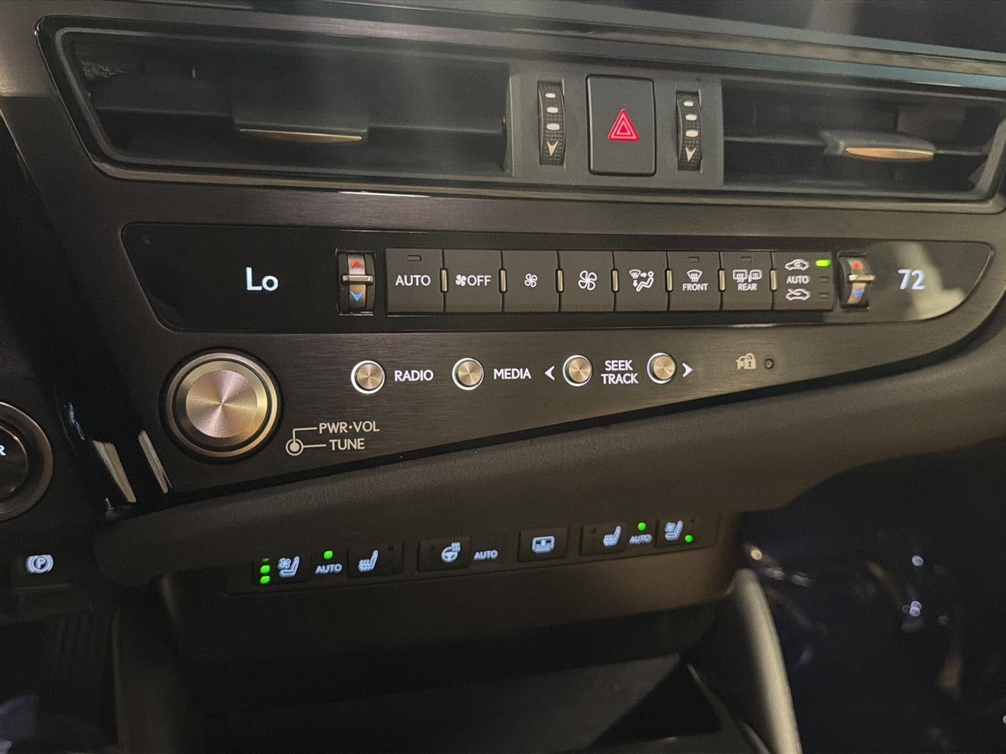2025 Lexus ES ES 300h Ultra Luxury FWD