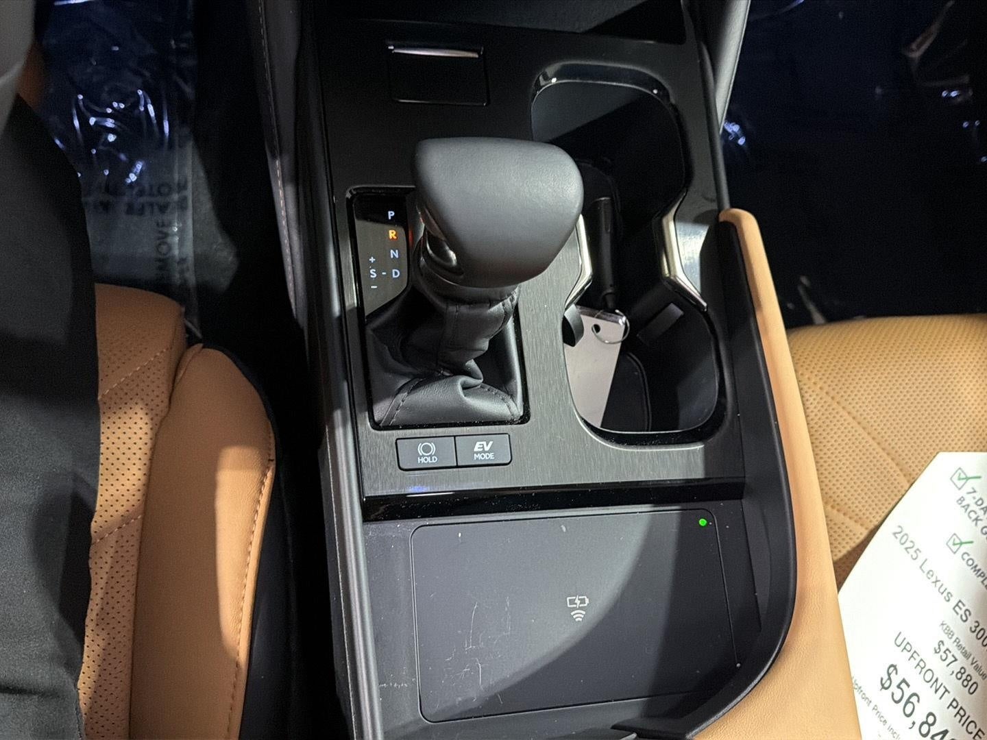 2025 Lexus ES ES 300h Ultra Luxury FWD