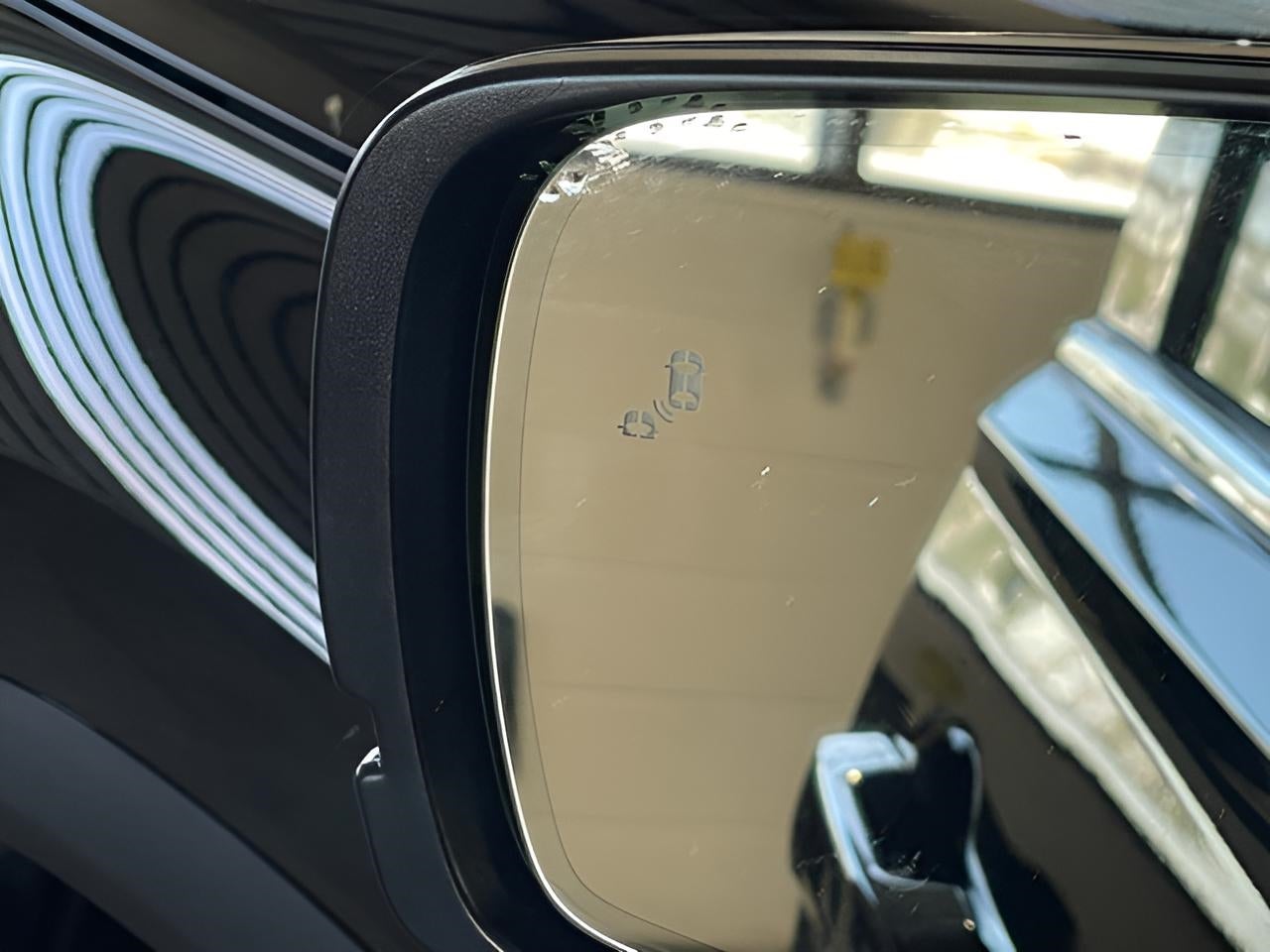 2023 Honda Pilot Elite AWD