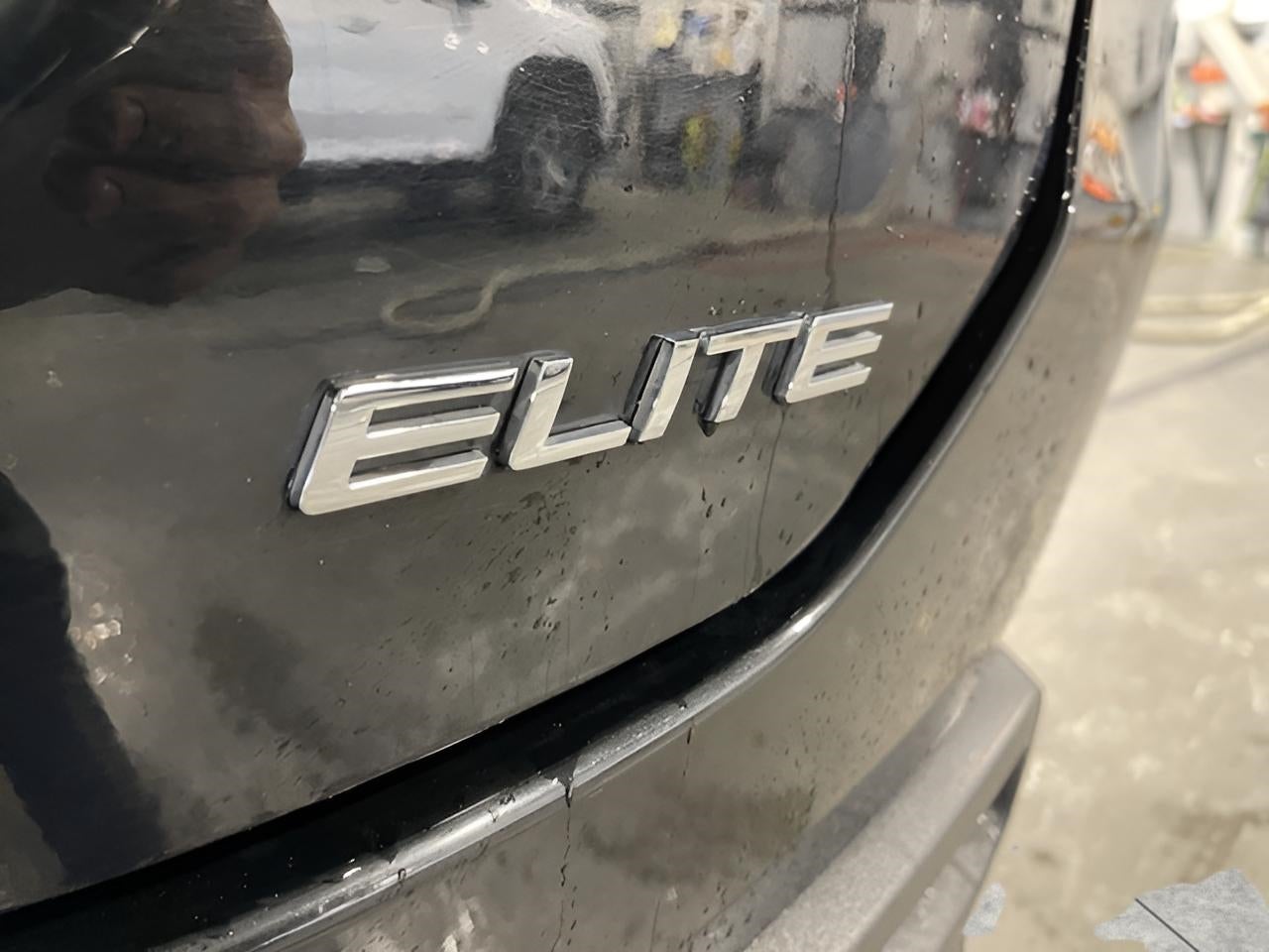 2023 Honda Pilot Elite AWD
