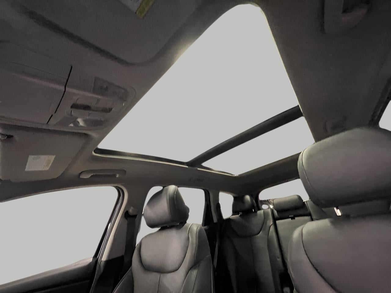 2020 Hyundai Santa Fe SEL 2.4L Auto AWD