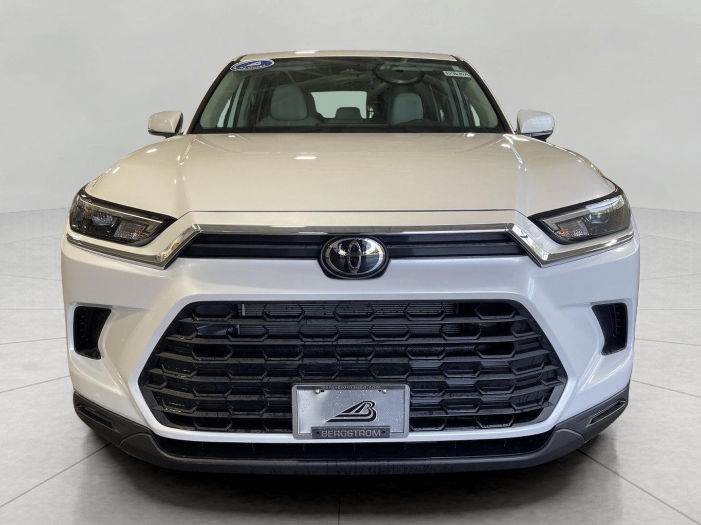 2025 Toyota Grand Highlander Hybrid LE AWD