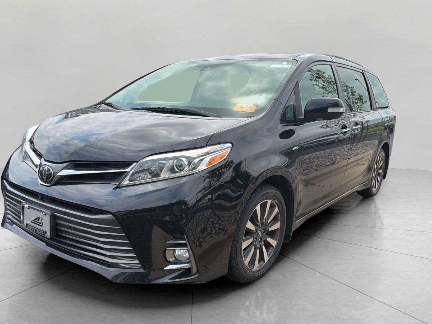 2019 Toyota Sienna Limited Premium AWD 7-Passenger