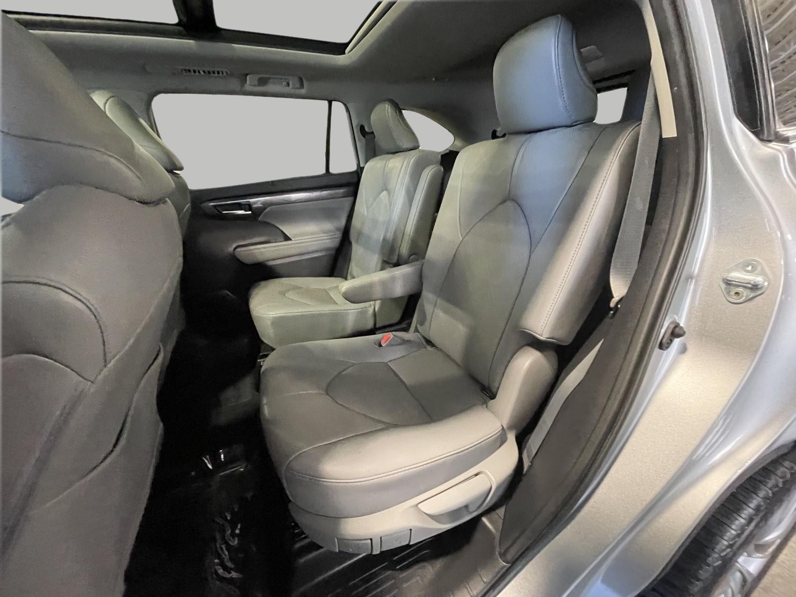 2021 Toyota Highlander Platinum AWD