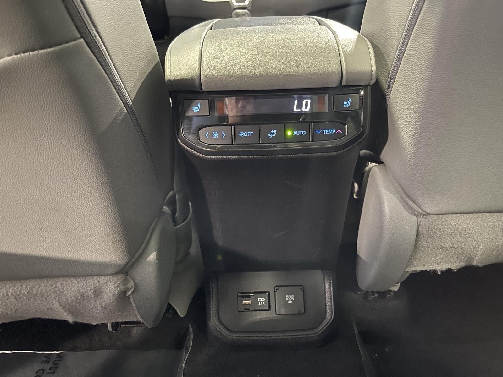 2021 Toyota Highlander Platinum AWD