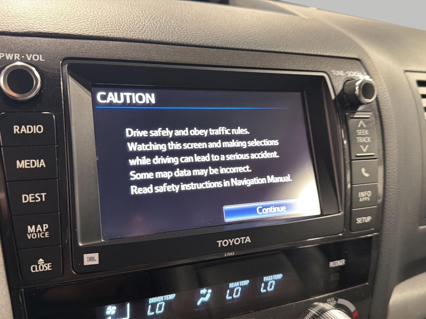 2013 Toyota Sequoia 4WD 5.7L FFV Limited