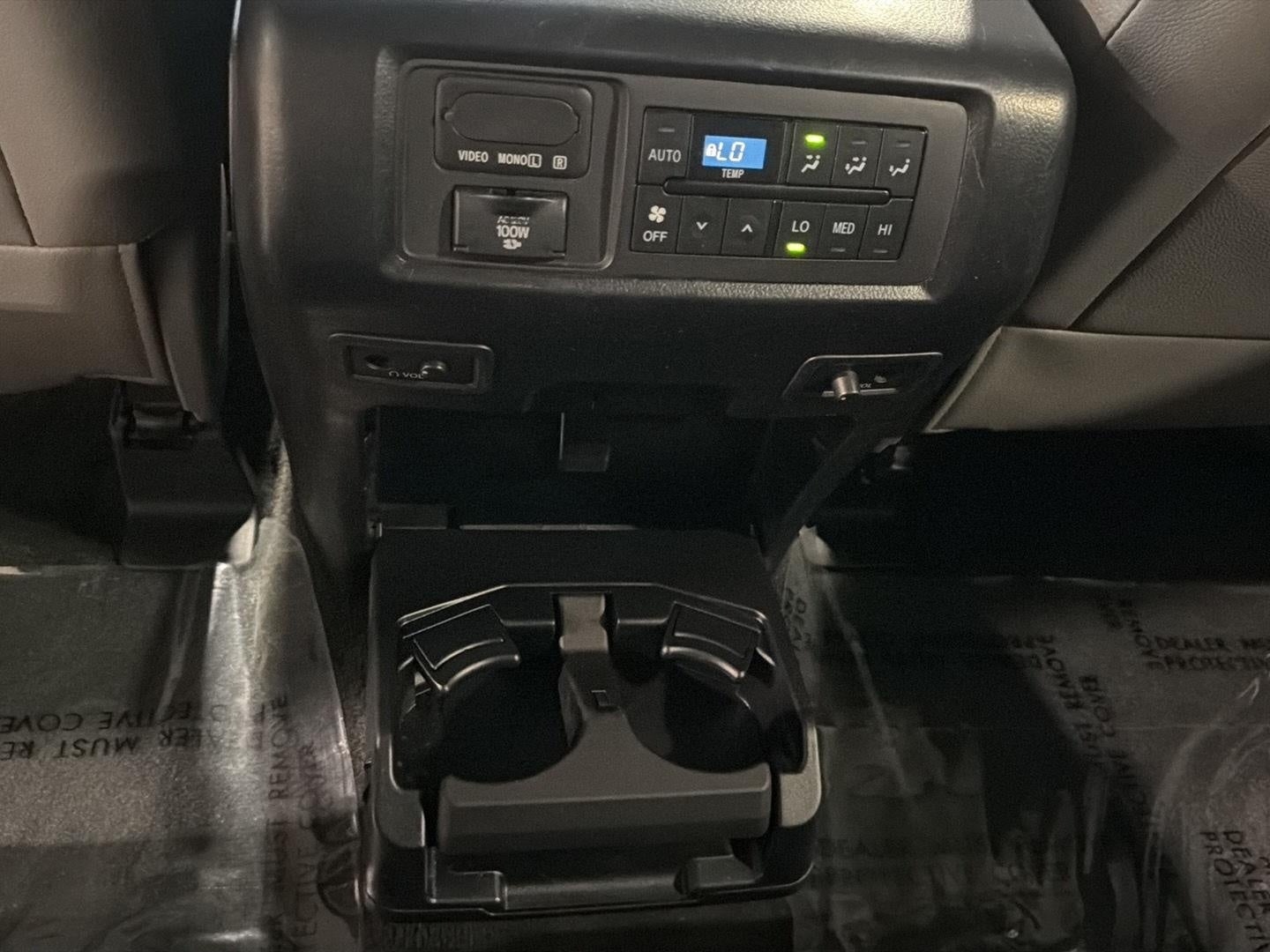 2013 Toyota Sequoia 4WD 5.7L FFV Limited