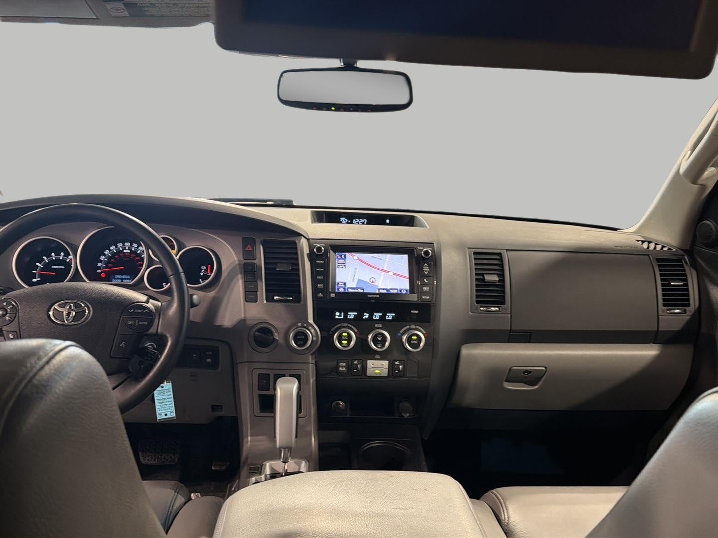 2013 Toyota Sequoia 4WD 5.7L FFV Limited