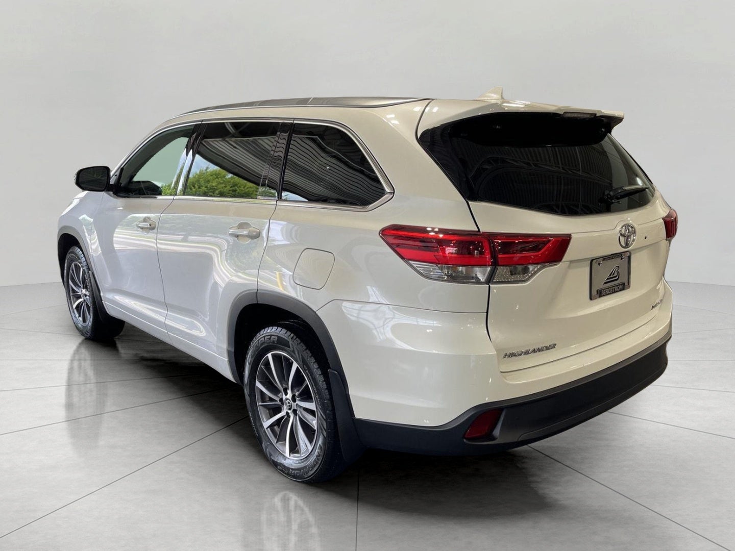 2018 Toyota Highlander XLE V6 AWD