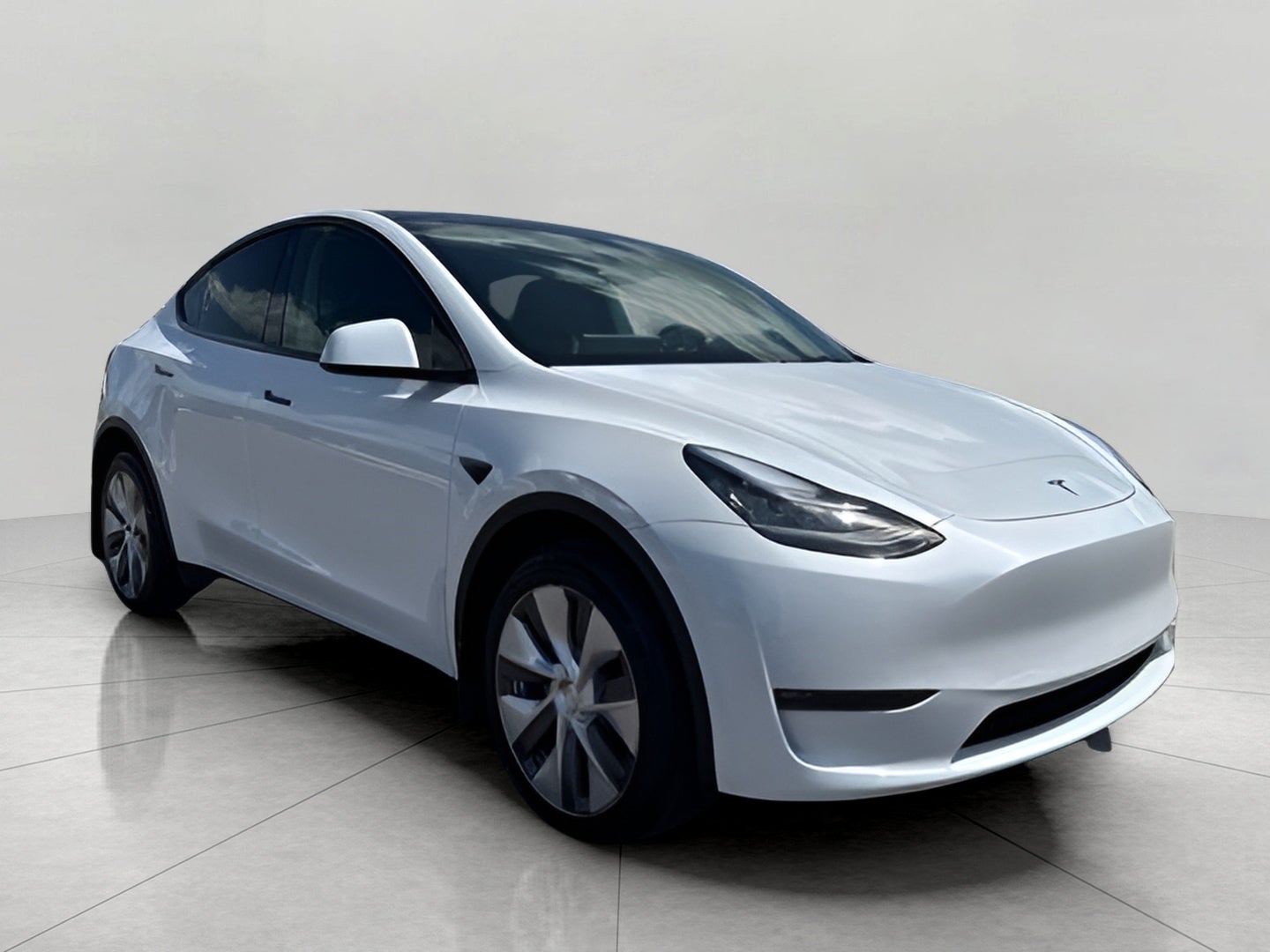 2023 Tesla Model Y Long Range Dual Motor All-Wheel Drive's photo