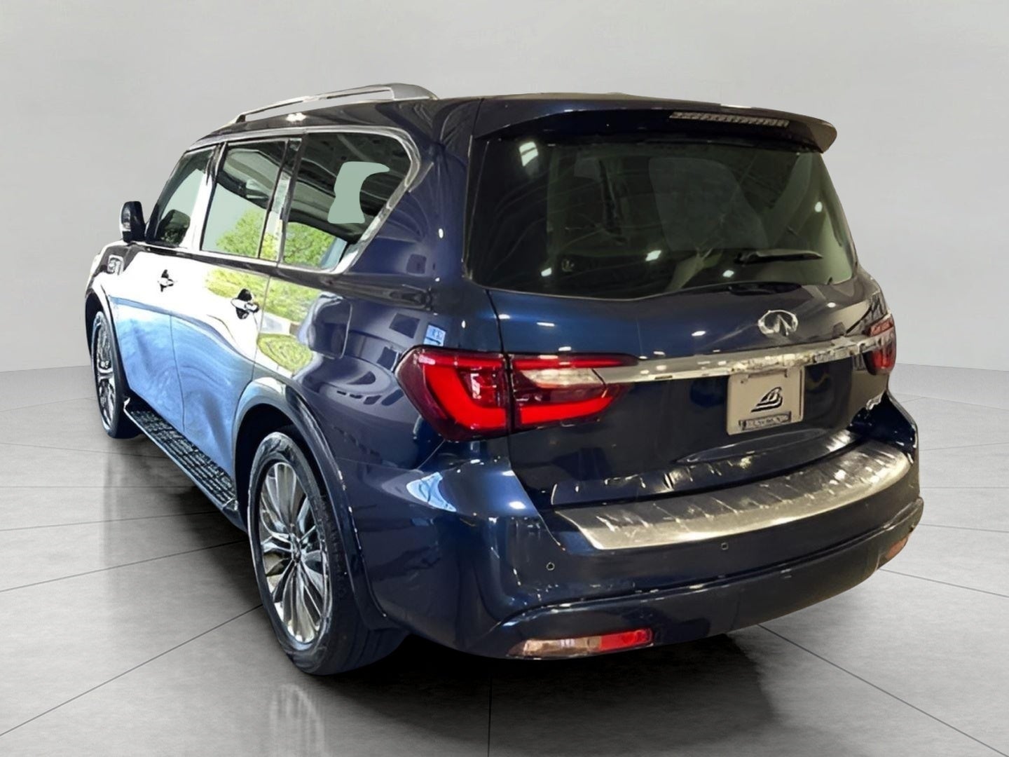 2019 INFINITI QX80 LUXE AWD