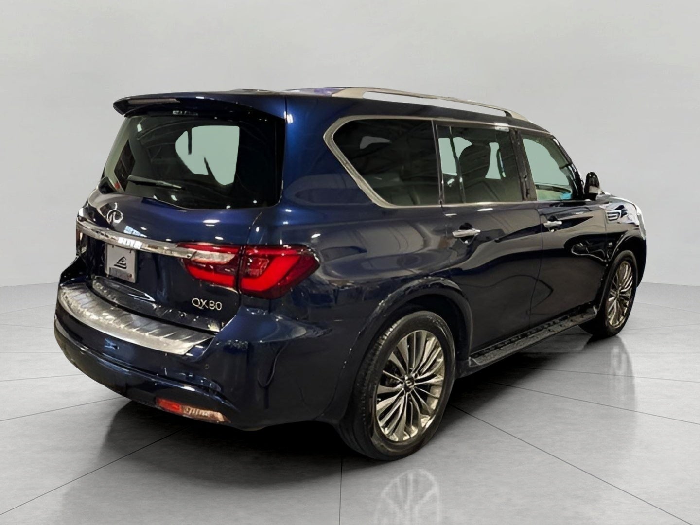 2019 INFINITI QX80 LUXE AWD