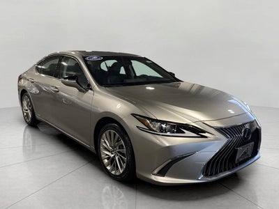 2019 Lexus ES ES 300h Luxury FWD