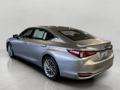 2019 Lexus ES ES 300h Luxury FWD