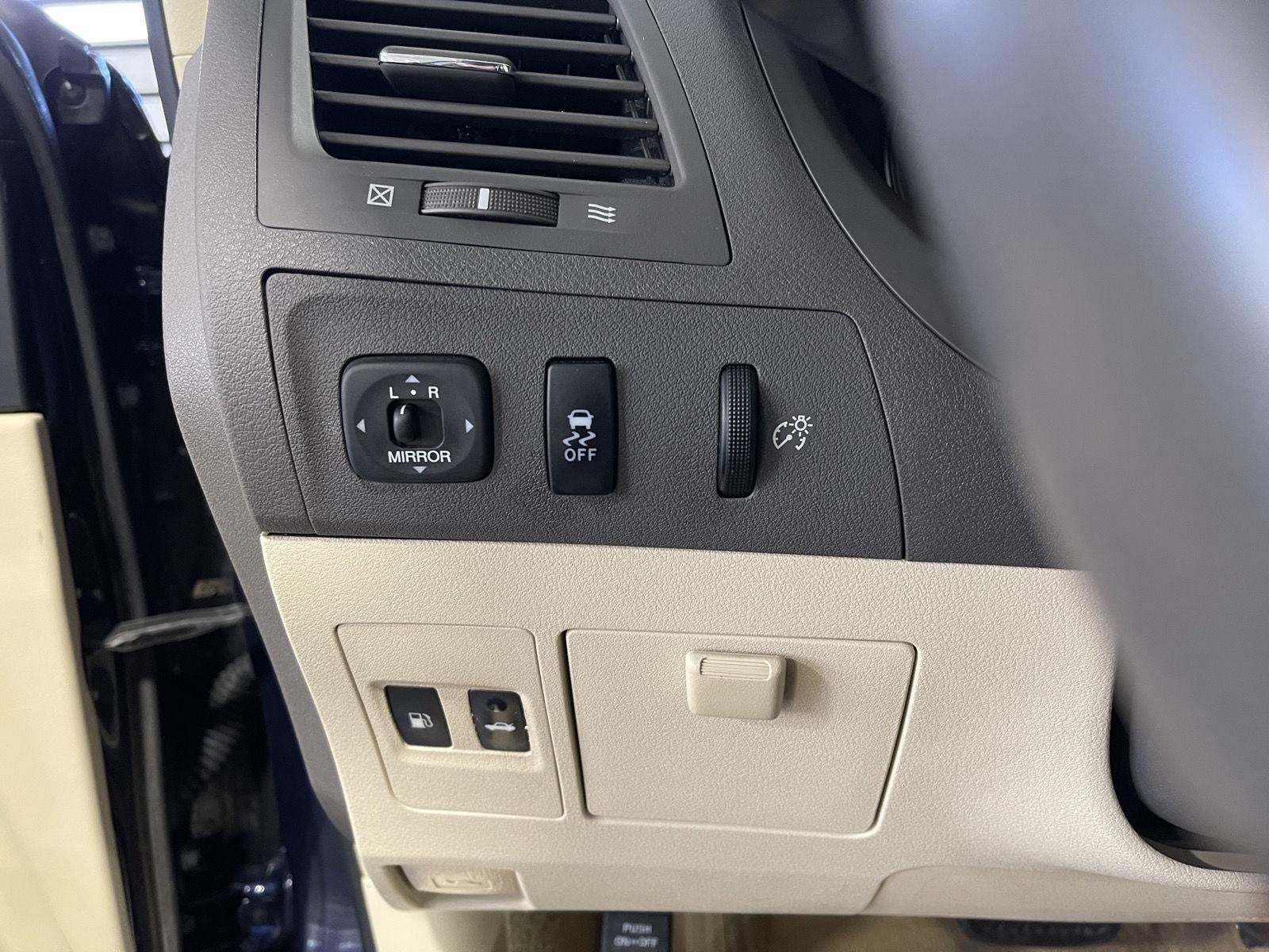 2011 Lexus ES 350 4dr Sdn