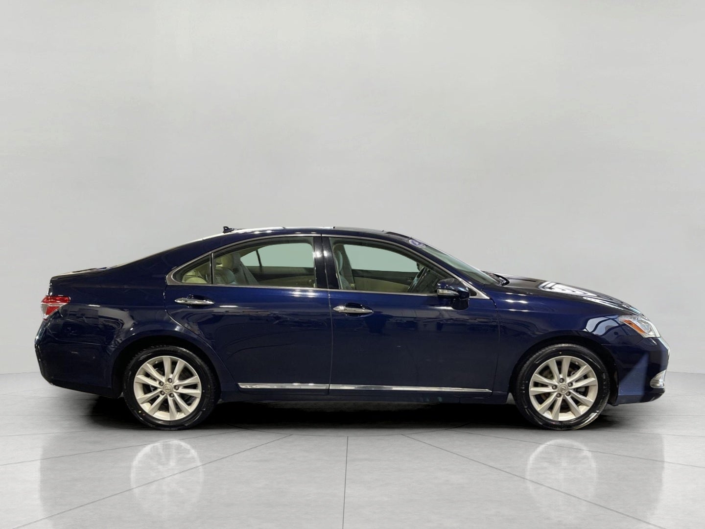 2011 Lexus ES 350 4dr Sdn