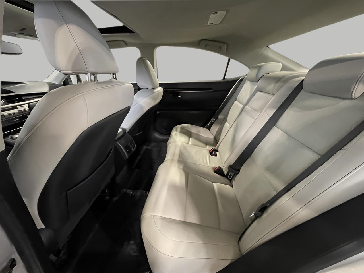 2013 Lexus ES 350 4dr Sdn